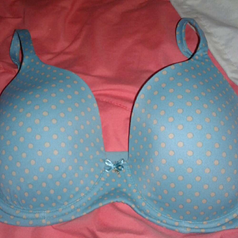 Soma embraceable full coverage size 34DD